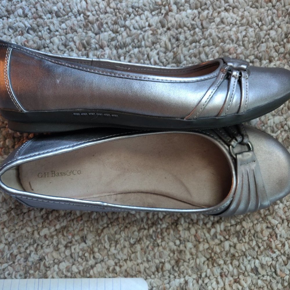 G.H. Bass&Co. flats